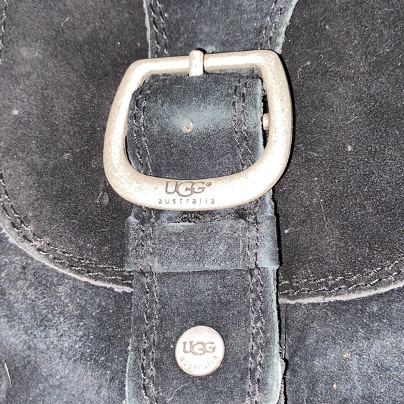 UGG Retro Cargo Pocket Boot in Black Suede - Picture 10 of 12